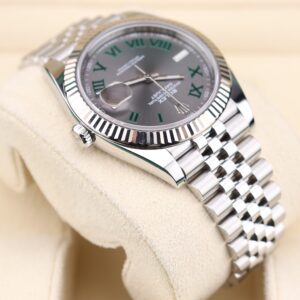 Vintage mechanical wristwatch with patina dial