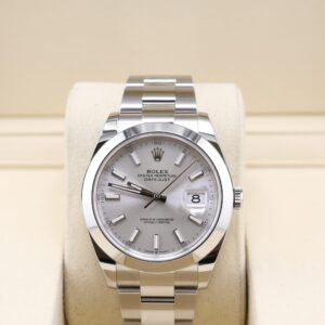 Mid-size vintage dress watch with patina dial
