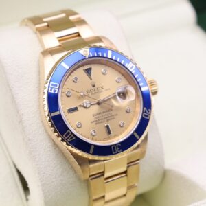 Yellow gold Submariner bracelet and clasp