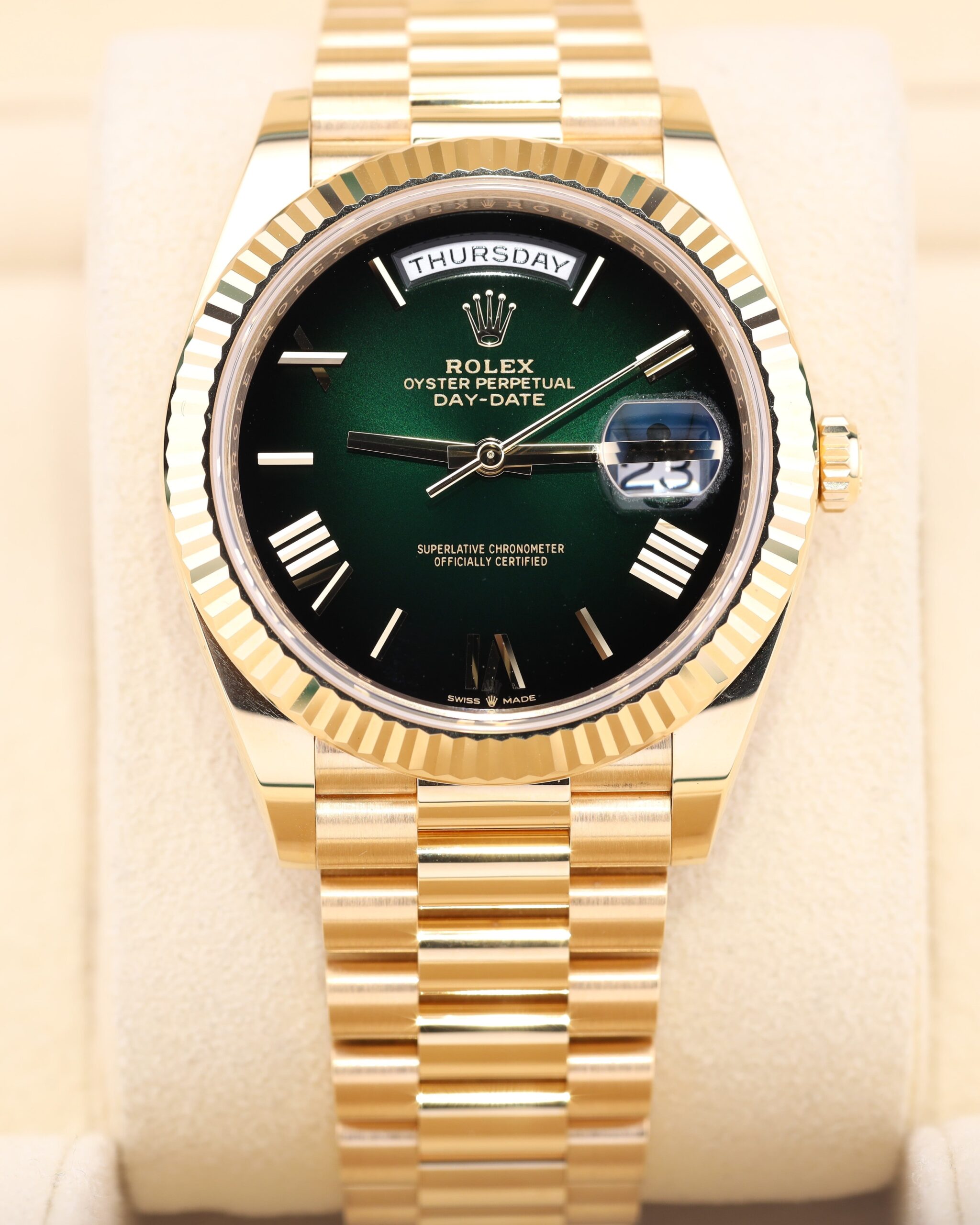 Luxury green ombre dial wristwatch