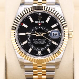 Luxury two-tone wristwatch with black dial